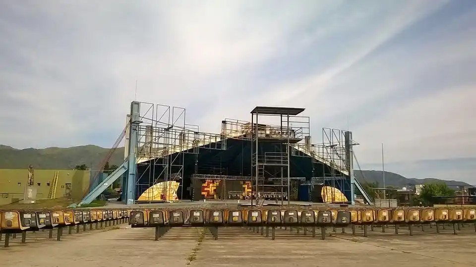 Cinco crespenses integran la delegación oficial de Entre Ríos en el Festival Nacional de Cosquín