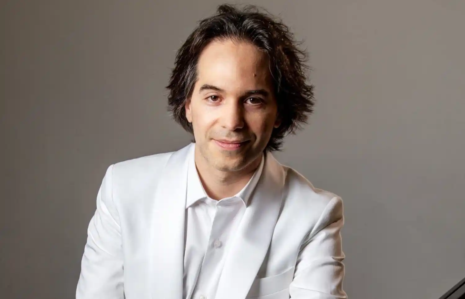 El celebrado pianista brindará un concierto que unirá la música con el cine.