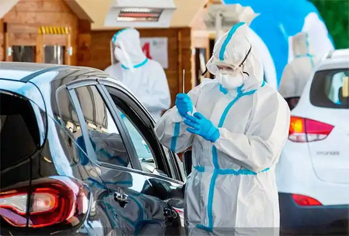 Italia, otra vez ante el dilema de a quién salvar o dejar morir