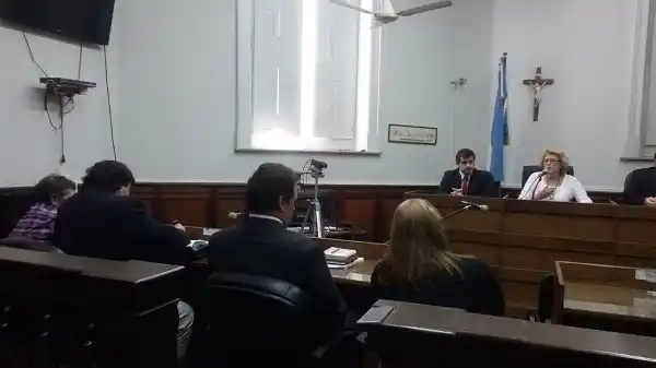 Los ginecólogos fueron absueltos, pero les fue reprochado su trato humanitario