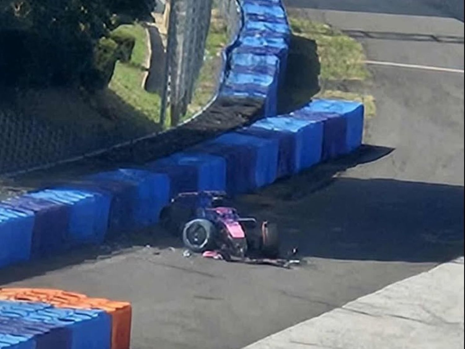 Colapinto se accidentó en los ensayos con Alpine