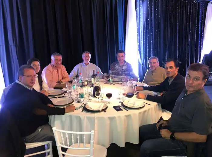 Se realizó la cena de la Caproq