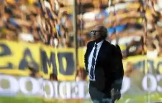 Carlos Bianchi: Intocable, pero cuestionado