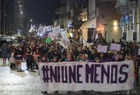A diez años del "Ni una menos", el feminismo marchó con el ímpetu de siempre y reclamos a Milei
