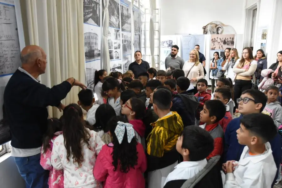 Muestra itinerante del Museo Histórico para conocer nuestras raíces