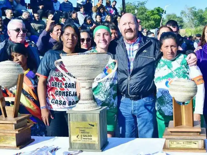 Insfrán encabezará el acto apertura del 4.° Torneo
de la Amistad en Clorinda