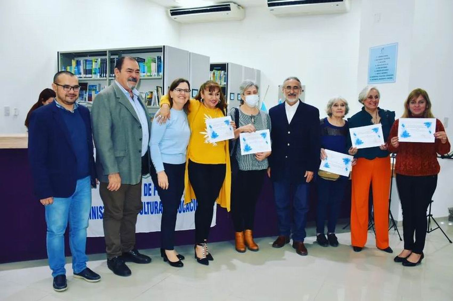 Educación hizo un acto de reconocimiento al 
rol y misión de las bibliotecarias formoseñas