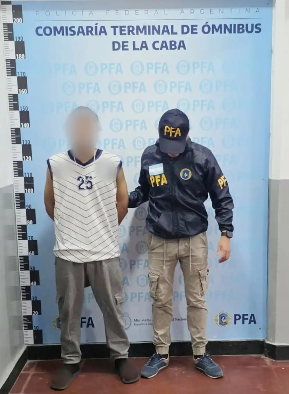 Cayó en la Terminal de Retiro un prófugo buscado por la Justicia de Concordia