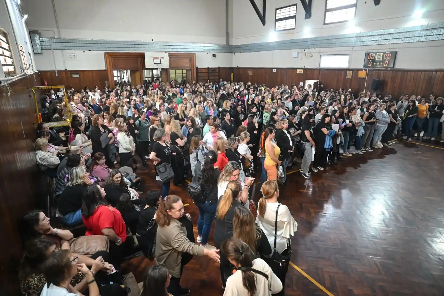 Más de 7 mil docentes participaron de los exámenes.