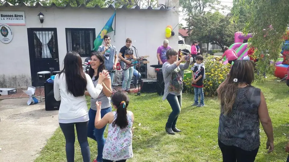 LOBERIA: Festejos en el barrio Independencia