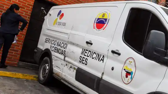 ¿ES CIERTO LO DE LA «GENERACIÓN DE CRISTAL»? Adolescente reaccionó de forma desmedida porque su mamá le quitó el celular