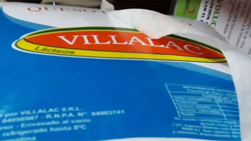 Prohibieron la venta de una marca de queso cremoso