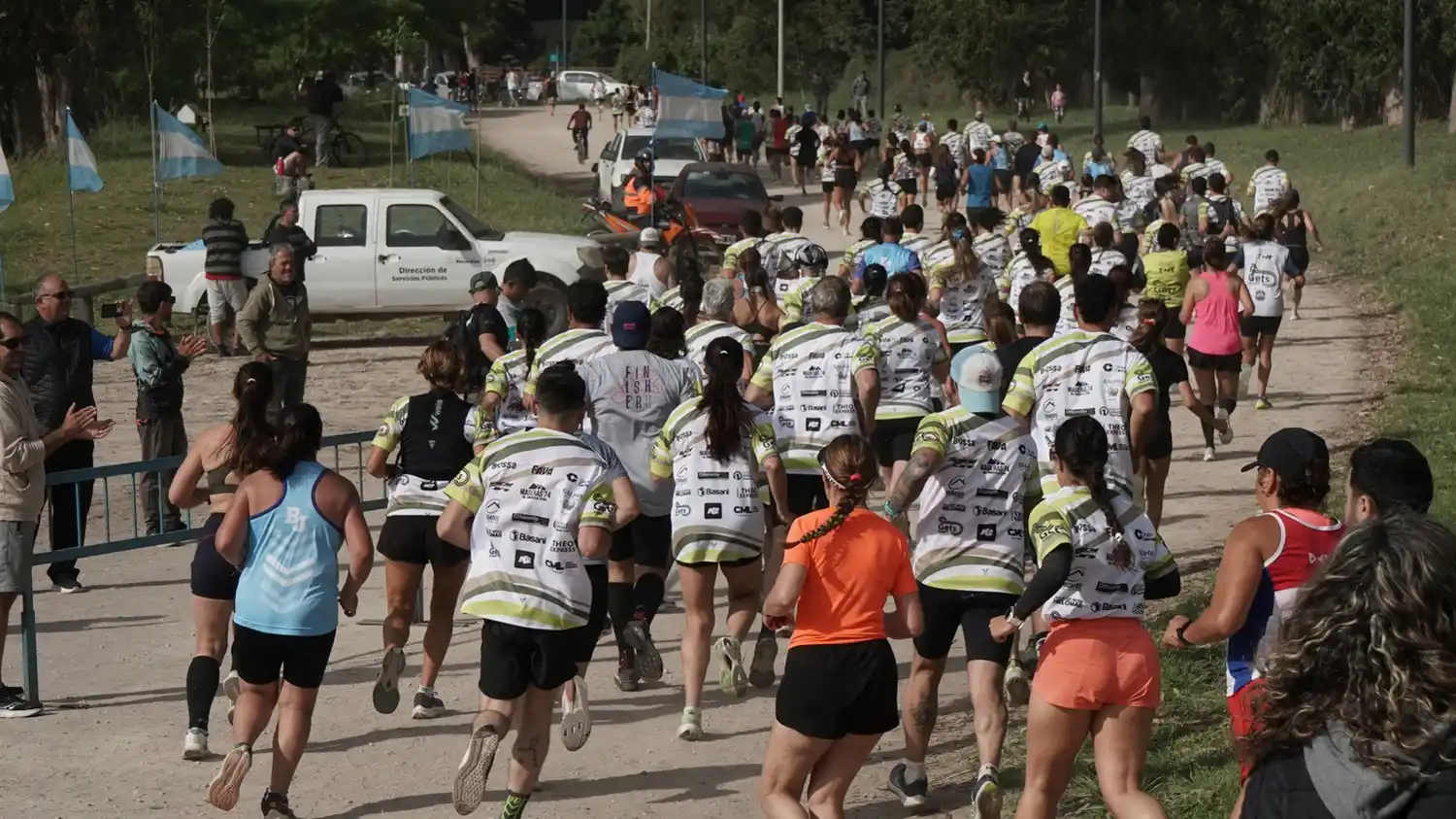 Carrera. Por el aniversario 97 de la localidad.