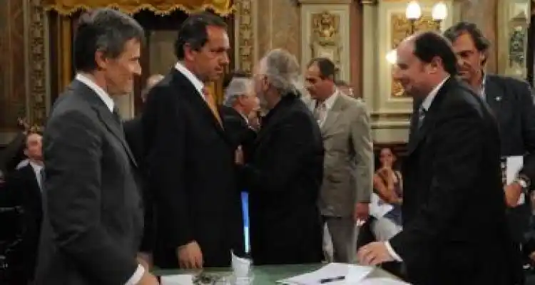 Scioli presentó el plan ganadero provincial