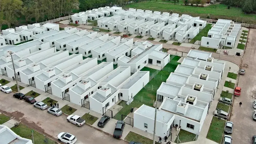 El barrio de viviendas en Romero.