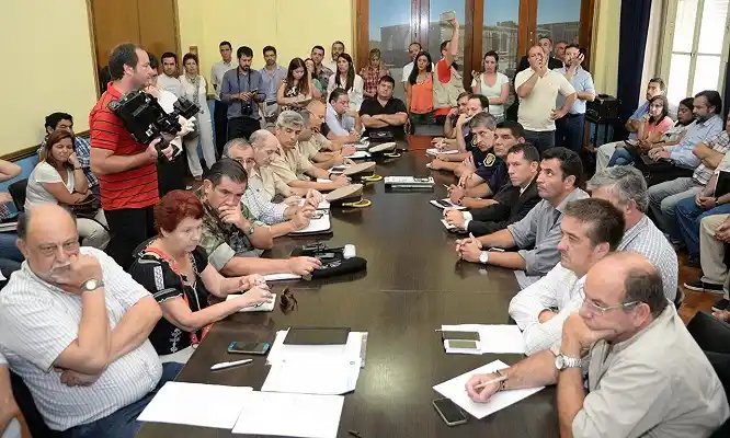 El gobierno asiste con ayuda material y sanitaria a localidades afectadas 