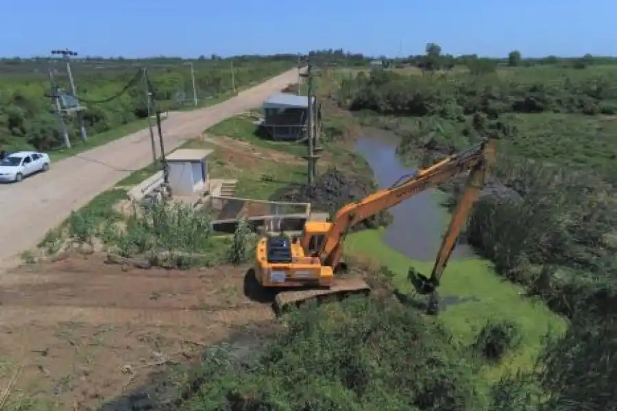 Avanzan las obras en defensas del Gran Santa Fe