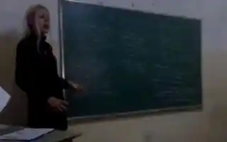 Apartaron del cargo a la profesora de Historia que reivindicó a Hitler