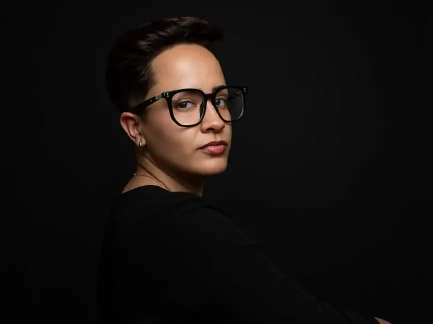 La Prof. Evelyn Moreira