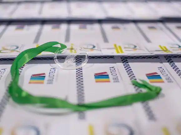 Entrega de la distinción “Hugo Solís” al alumno solidario