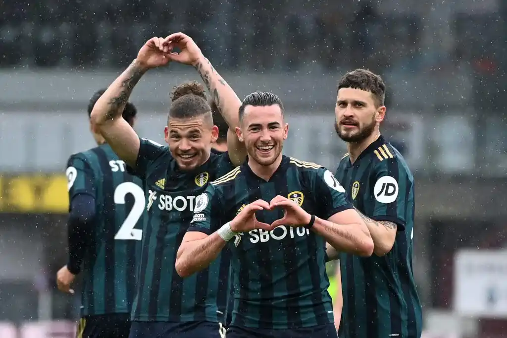 Leeds United hizo cuatro y aún sueña con Europa