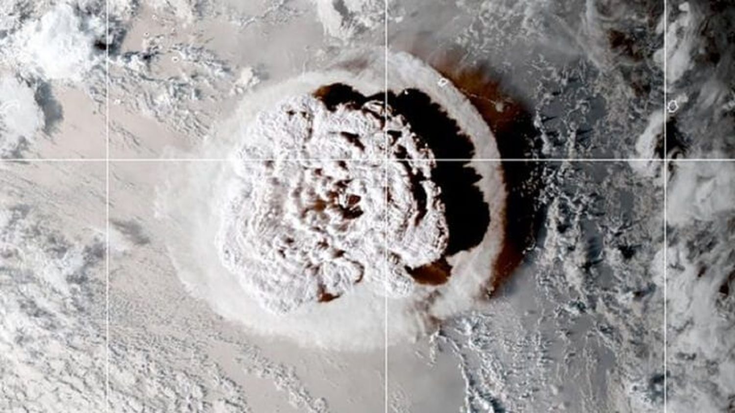 ¡MÁS PODEROSA QUE LA BOMBA ATÓMICA! Así fue la erupción del volcán en Tonga
