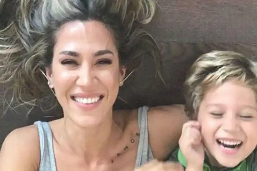 “Faltás al cole y nos vamos a Brasil”: Jimena Barón sorprendió a su hijo Momo con un viaje relámpago