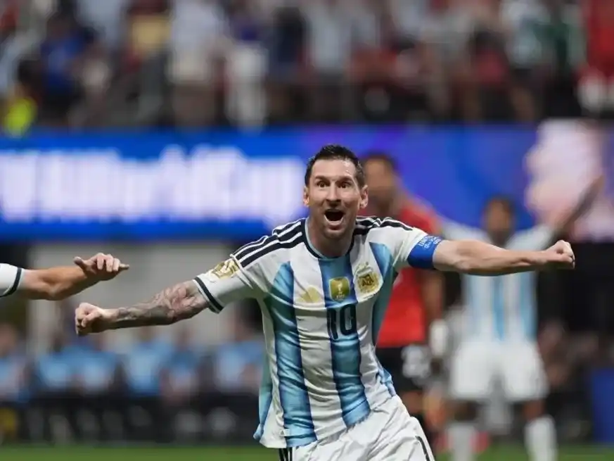 Lo hizo otra vez, increíble. Foto: Fernando Nicola