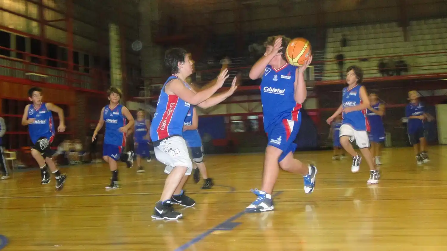 Zárate: Buscan crear equipo de básquet de primera división 