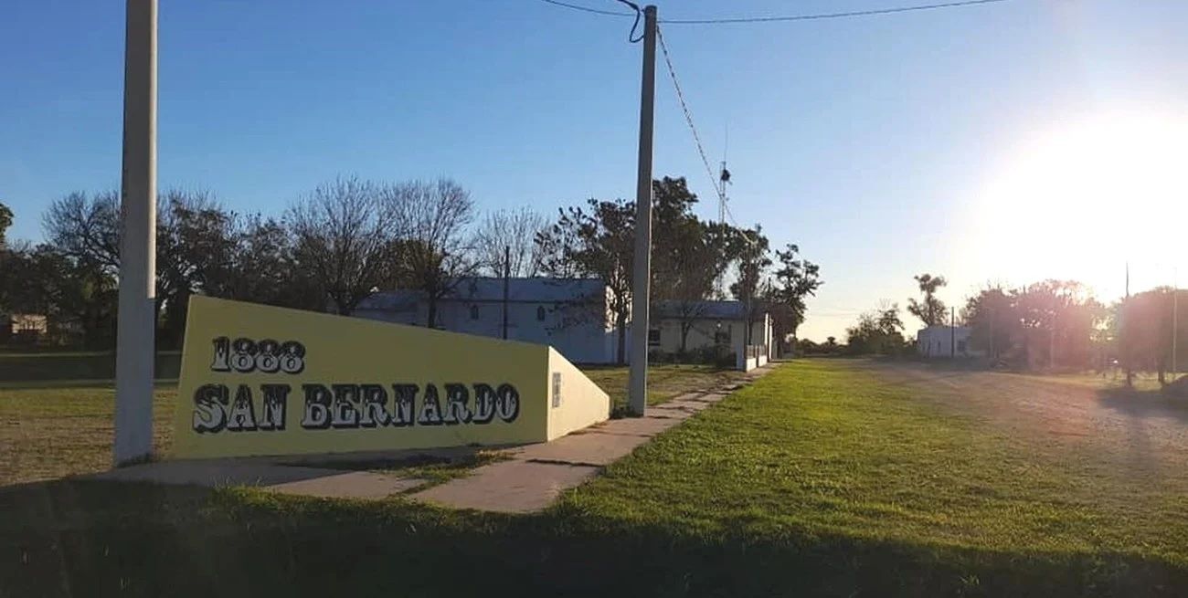 Donde nace el sol. San Bernardo, al este de la ruta nacional 11, quiere exhibir su belleza natural y la tranquilidad de su pequeño poblado. Crédito: gentileza Alejandra Imperiale (Comuna de SB)