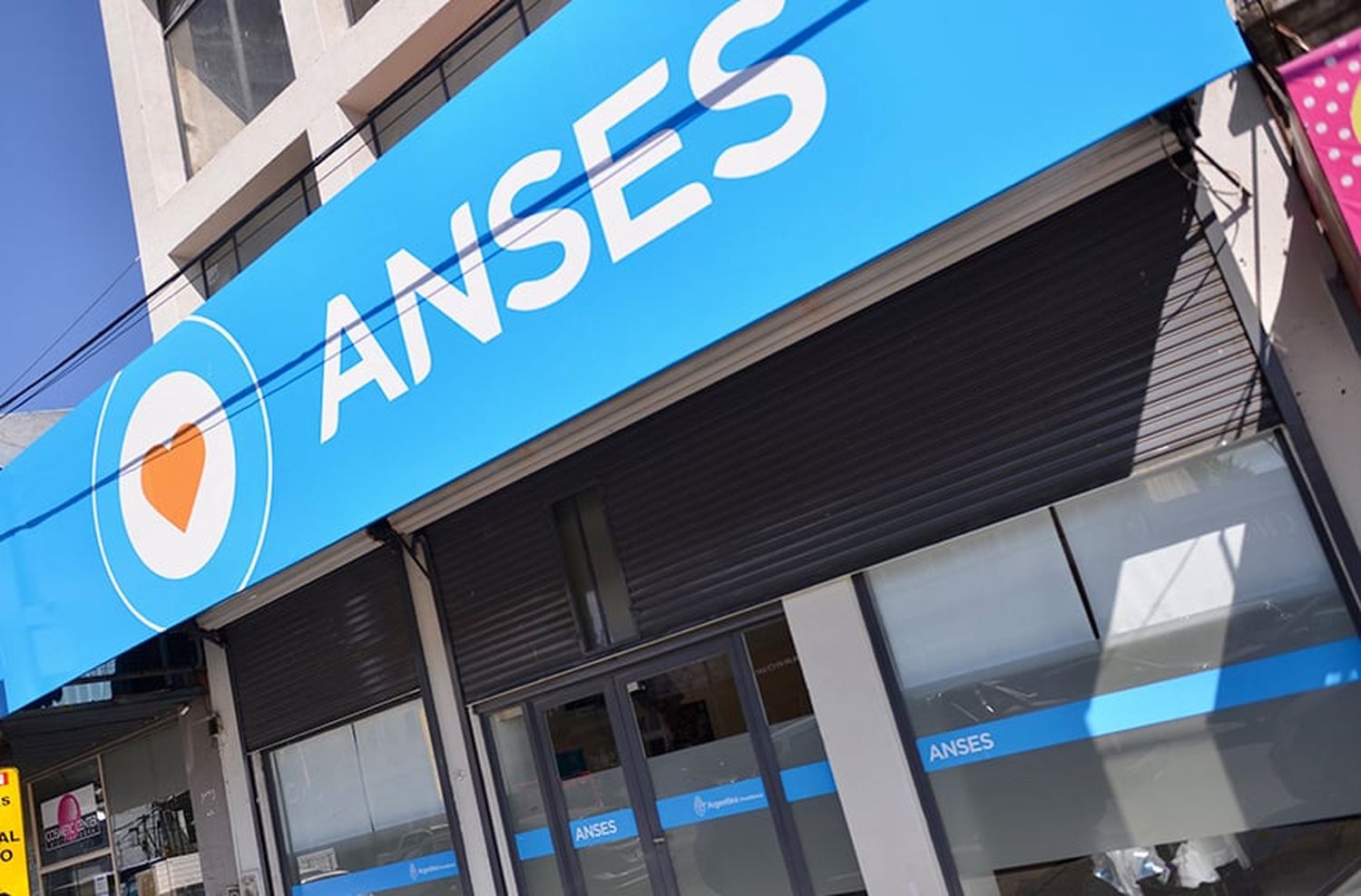 ANSES pagará en agosto el suplemento por la suba del salario mínimo, vital y móvil