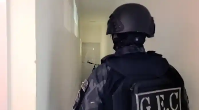 Narcotráfico organizado: detuvieron a cuatro personas tras importantes allanamientos