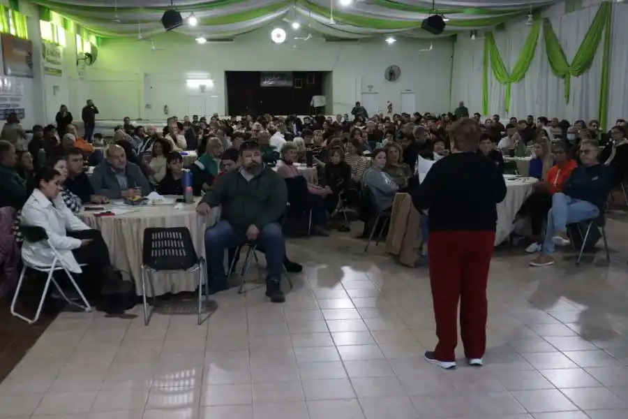 Masiva participación en una nueva jornada de “Encuentros para el futuro”