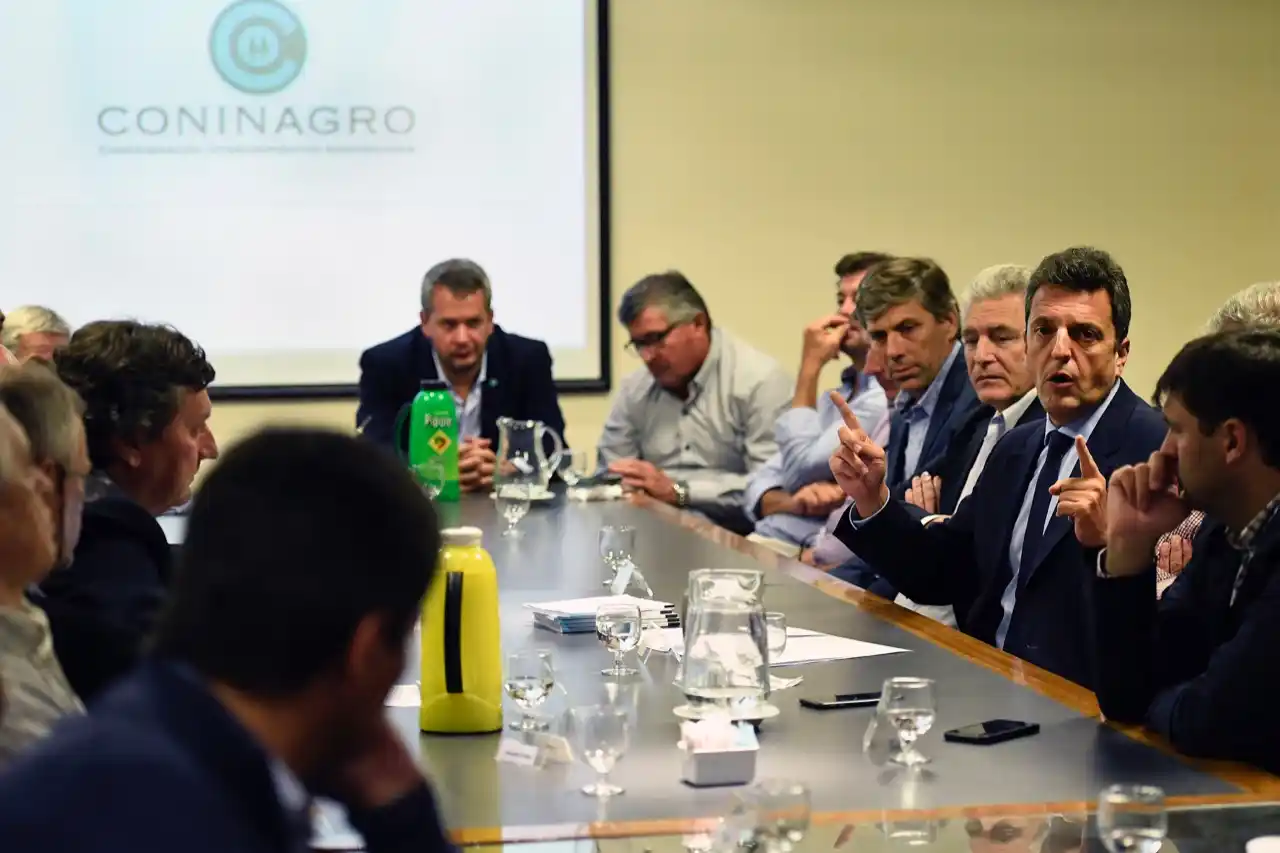 Sergio Massa: "Los argentinos están invadidos por la desconfianza al gobierno de Macri"