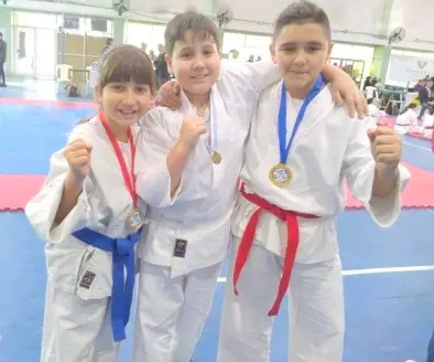 Karatecas campeones provinciales