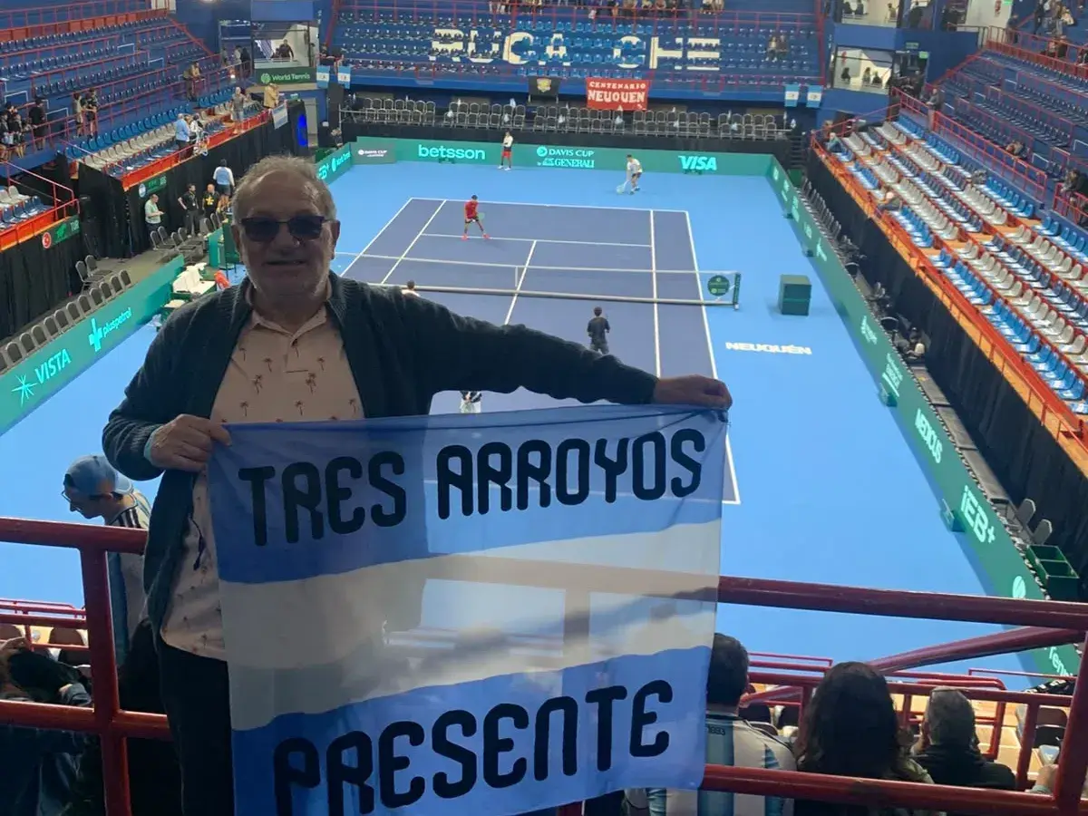 Daniel De Francesco en el Estadio Ruca Che de Neuquén