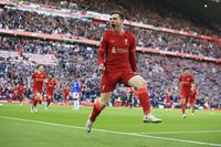 Liverpool ganó y quedó a sólo un punto del City