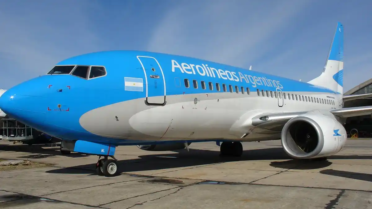 Aerolíneas Argentinas sale a competir con las low cost con un nuevo cuadro tarifario