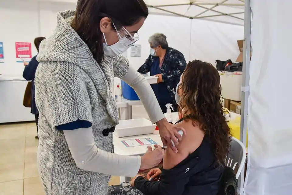 Se acelera la campaña de vacunación contra el Covid-19 en Chascomús