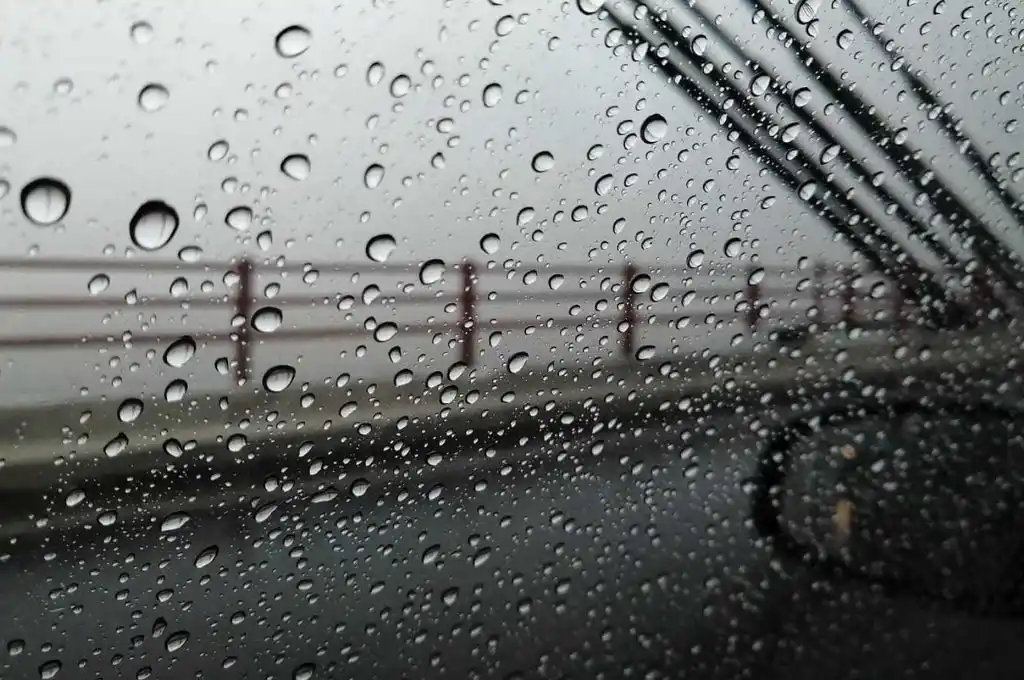 Martes con lluvias en la ciudad de Santa Fe