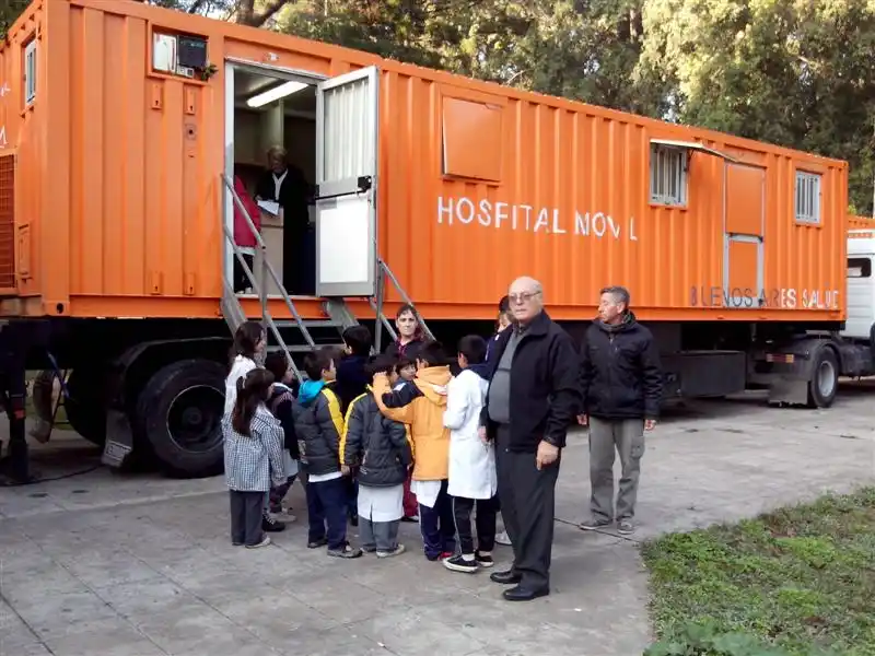 Salud: Los hospitales móviles llegan a las estaciones de trenes