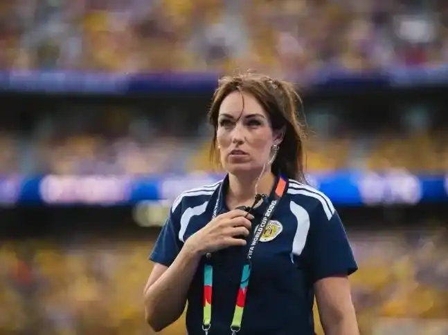 Suzanne Huurman lidera el área médica de Curazao, la selección del país más pequeño en disputar el torneo. Foto :Reuters
