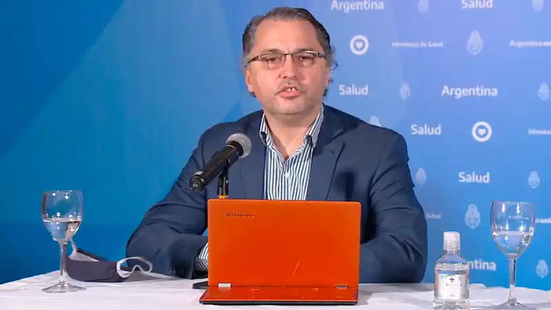 Reportan otras 53 muertes y suman 2.426 los fallecidos por Covid-19 en Argentina