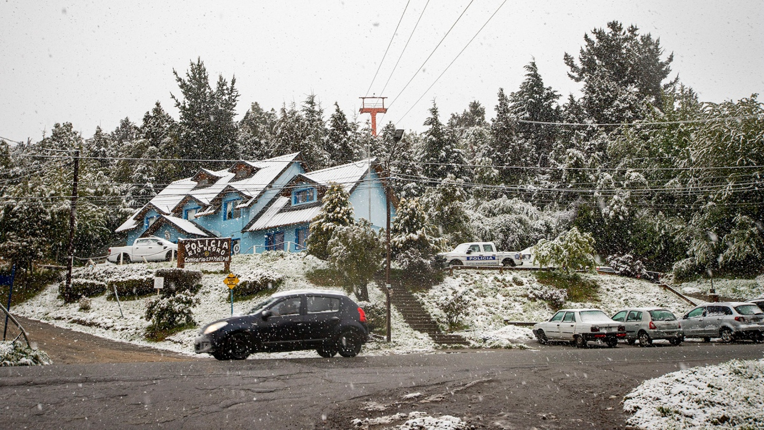 Bariloche amaneció con una intensa nevada