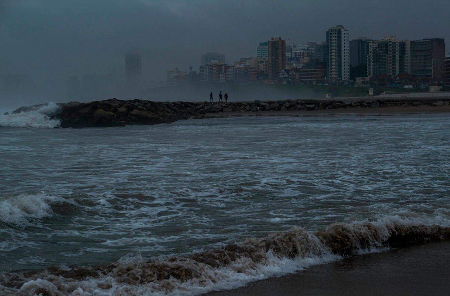 Alerta amarillo por fuertes tormentas para esta noche
