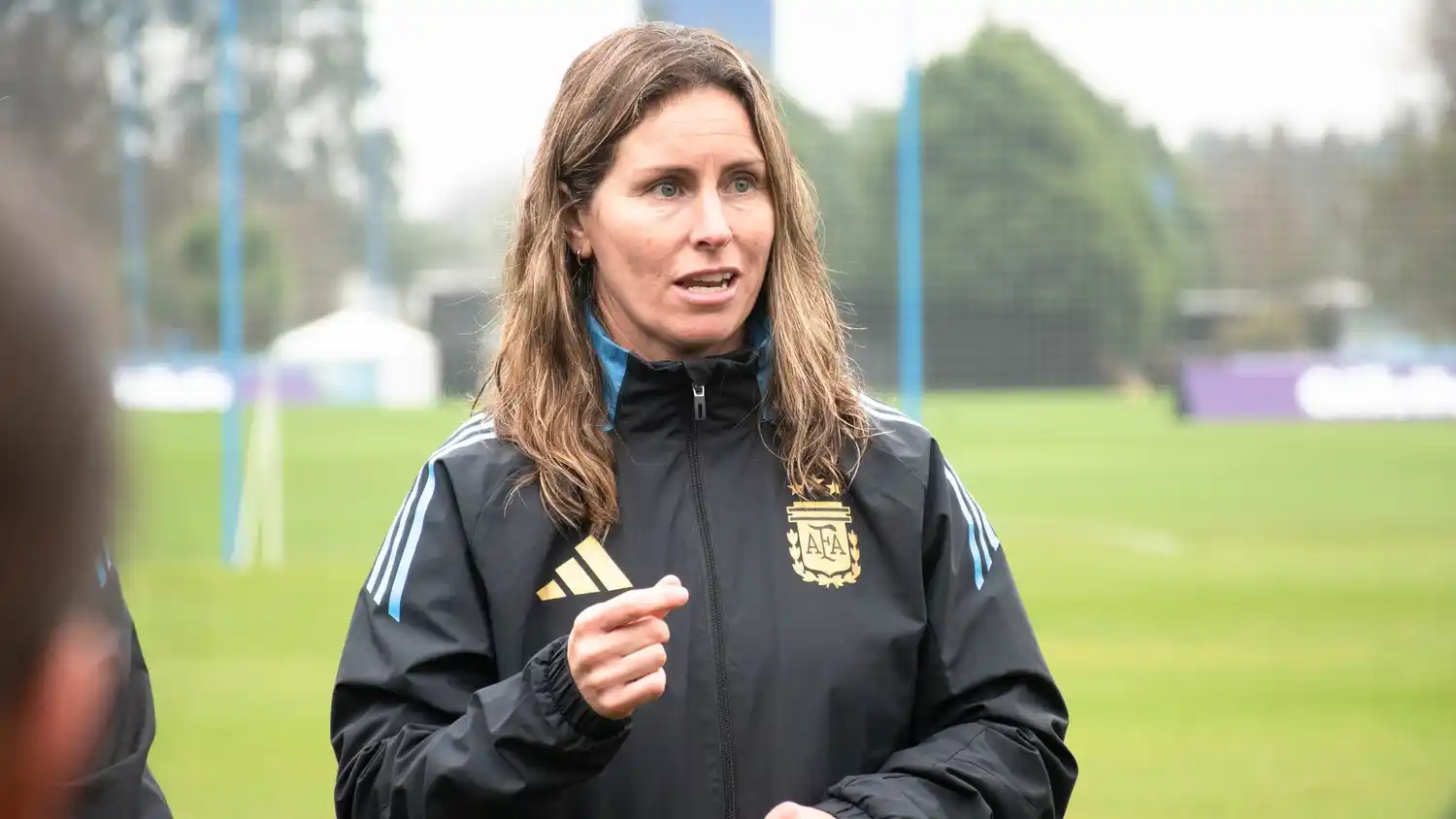 Clarisa Huber conduce al seleccionado femenino Sub 15.