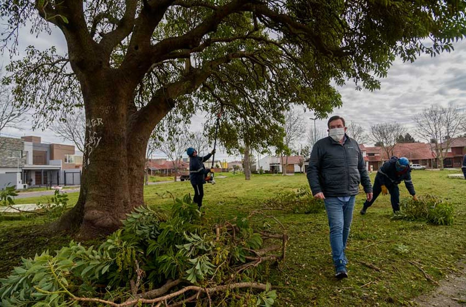 Video: retiran 78 toneladas de basura de un barrio en Mar del Plata