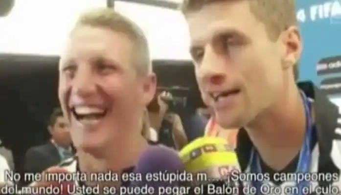 Müller: ''Somos campeones del mundo, metete el balón de Oro en el culo''