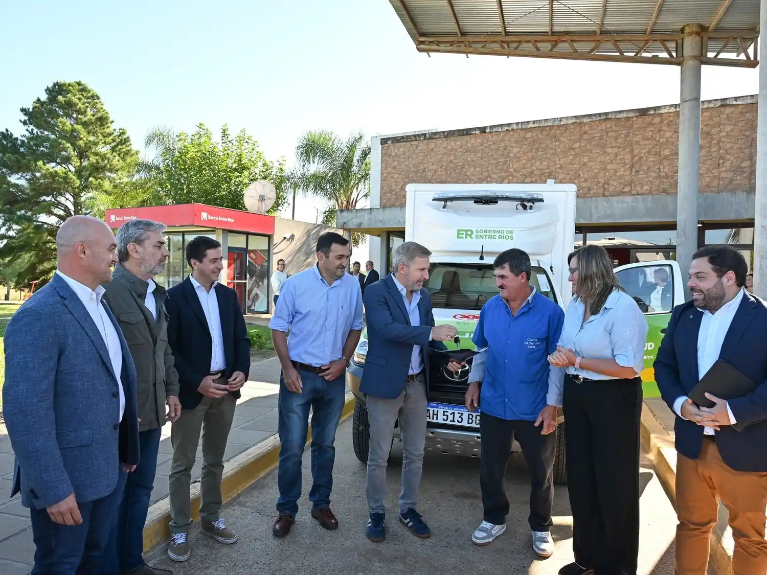 La provincia reforzó el sistema de salud de Colonia Ayuí con una ambulancia