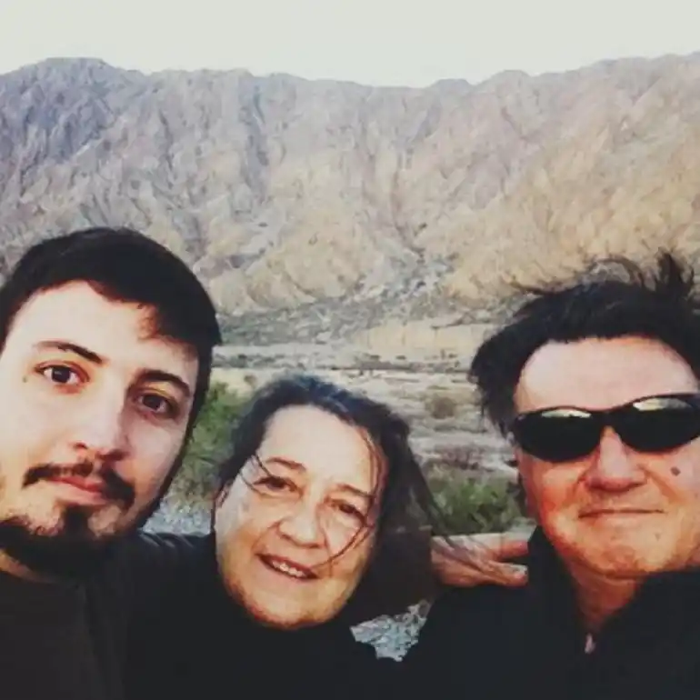 Buscan a un estudiante desaparecido en Victoria